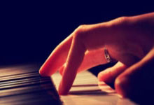 PG娱乐:厄瓜多尔咋这么猛?凯塞多领衔2亿首发11人前中后场猛将云集.