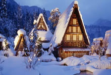 美国杨毅炮轰詹皇:你为什么不去科比追悼会 为什么缺席韦德入选名人堂仪式?.